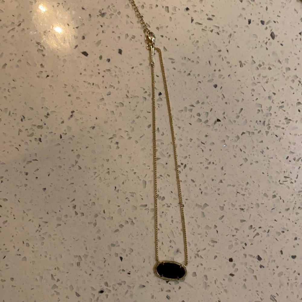 Large stone Kendra Scott necklace